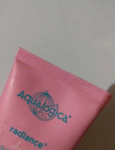 Aqualogica Radiance Sunscreen