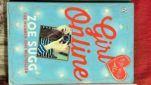Girl Online by Zoe Suggs