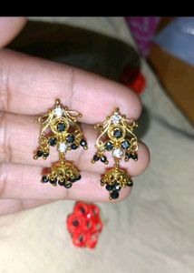 Trending Black Bead Jhumka