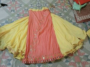 Beautiful Ethnic Lehenga Choli Set