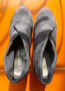 Lemon & Pepper Blue Suede Ankle Boots