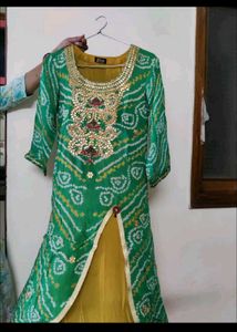 Bandhejh Ethnic Dress