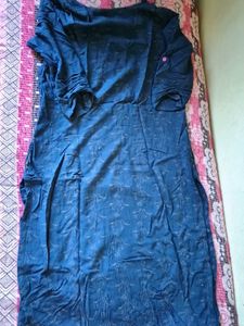 Stylish Blue Kurta with Pink Buttons