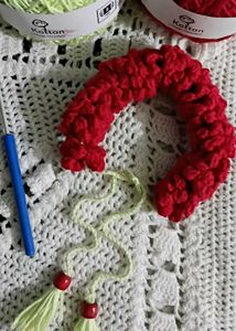 Handmade Red crochet gajra
