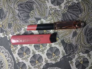 YOU CAN GET 2 LIPSTICK &amp; 1 LIPGLOSS Color 21 &amp; Hud
