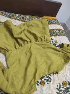 Chic Olive Green Textured Top