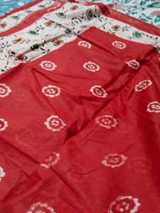 AVAILABLE Red ♥️ White Beautiful print