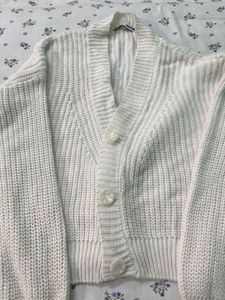 White Cropped Knit Cardigan🤍