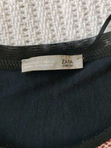 ZARA Unique Graphic Print Long Sleeve Top