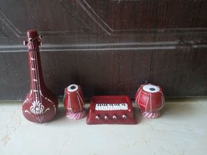 Krishnangar Indian Musical Clay Decor Showpiece