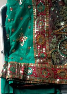 Emerald &amp; Maroon Embroidered Saree