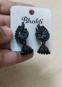 Black metal Jhumka ✨🖤( pack of 2)