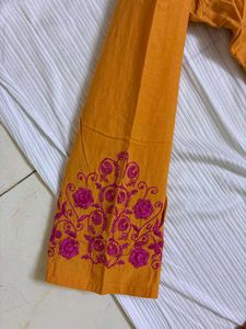 Layered Orange &amp; Pink kurta with embroidery