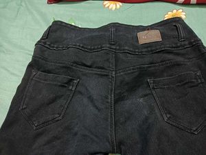 women black jeans