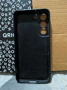 Four Mobile cover