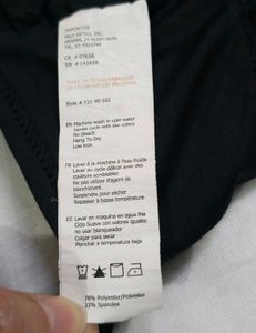 Forever 21 Black Sports Bra, Size M