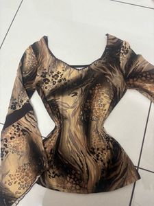 Leopard Print Top 🐆