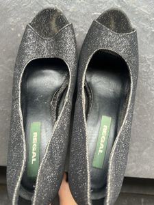 Regal Sparkly Peep-Toe Heels
