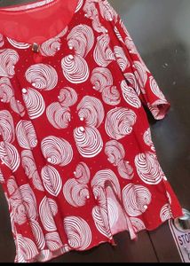 Red 🔴 White Printed Top For 46 Bust