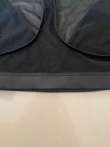 Stylish Black Sports Bra