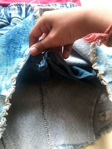 Cute Girls T-shirt &amp; Denim Skirt Set
