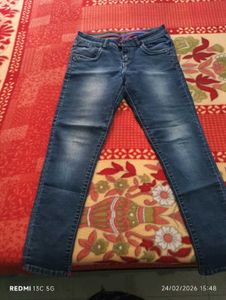 Stylish Blue Denim Jeans
