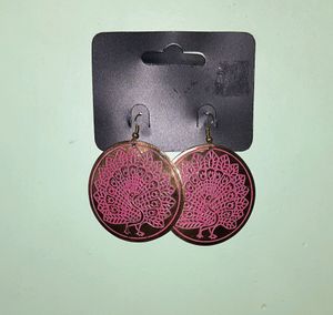 Very Light Weight Round In Shape Earring