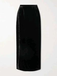 Elegant Black Velvet Maxi Skirt with Slit