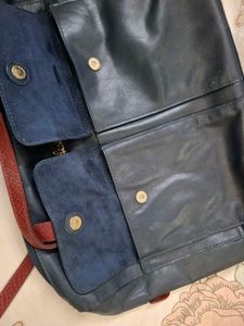 Stylish &amp; Spacious Blue Tote Bag