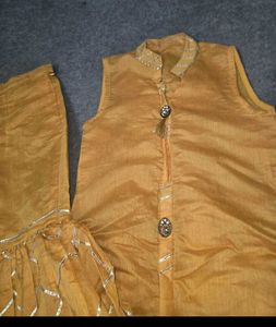 Mustard Kurta Sharara Set😍