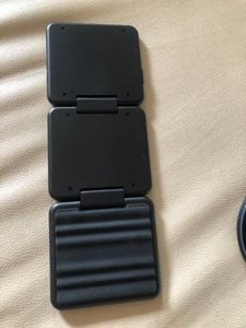 Kiwi Dock. Powerbank Wireless Charging.