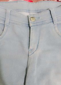 high waisted blue skinny jeans