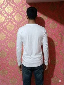 Hollister California Long Sleeve T-Shirt