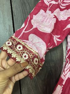 Beautiful Pink Floral Kurta Set