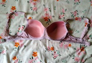 Lightly Paded T-shirt Bra | Leading Lady