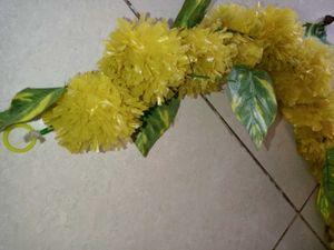 Vibrant Yellow Flower Garland