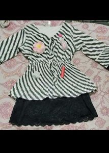 Stylish Chevron Print Peplum Top with Lace Trim