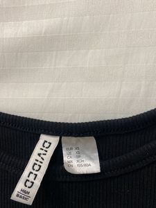 H&amp;M Black Ribbed Cybercore Fitted Top – Y2K Stretc