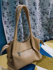 Panelled Jane Hobo Bag👜