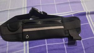 BRAND NEW - Waterproof Waist Fanny Bag