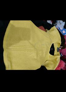 Cute Yellow Short Sleeve Top