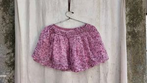 21V. Mini Y2K skirt