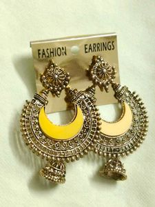 chaand Bali Jhumka Earrings