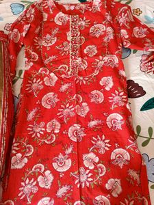 Selling Red Printed Kurta