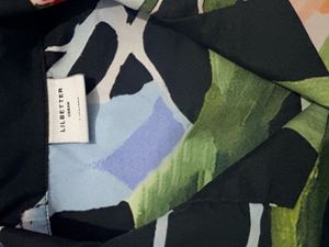 Unique Abstract Print Short Sleeve Shirt