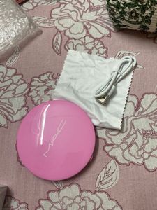Pink LED Makeup Mirror (MAC)