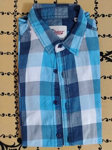🎀 Men's Plaid Button-Down Shirt 🎀
