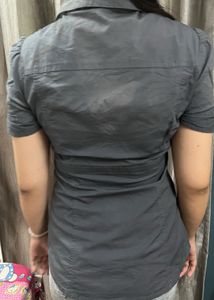 Women's Grey Button-Up Short Sleeve Shirt