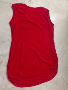 Red Sleeveless Casual Top