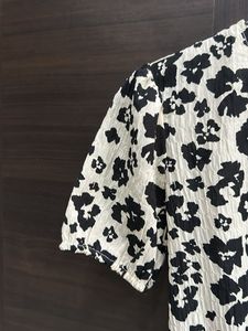 Chic Floral Print Wrap Top
